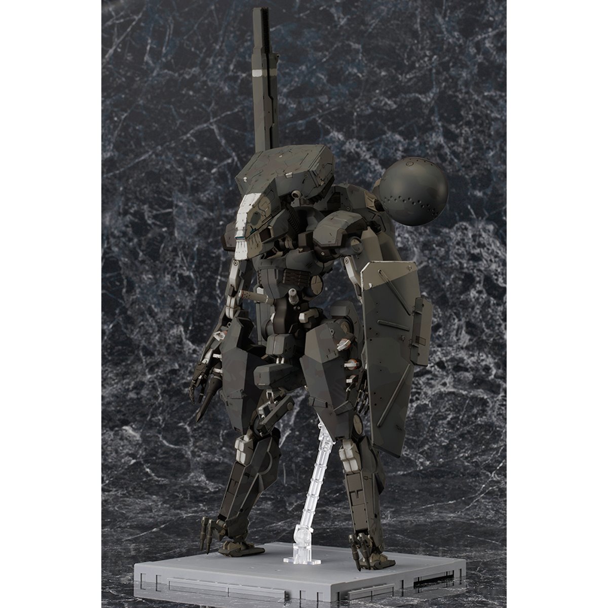 1037-metal-gear-solid-v-the-phantom-pain-metal-gear-sahelanthropus-black-version-1-100-scale-model-kit-rerun-1.webp