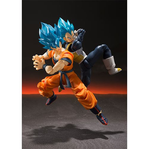 1073-dragon-ball-super-super-saiyan-god-super-saiyan-goku-sh-figuarts-action-figure-1.webp