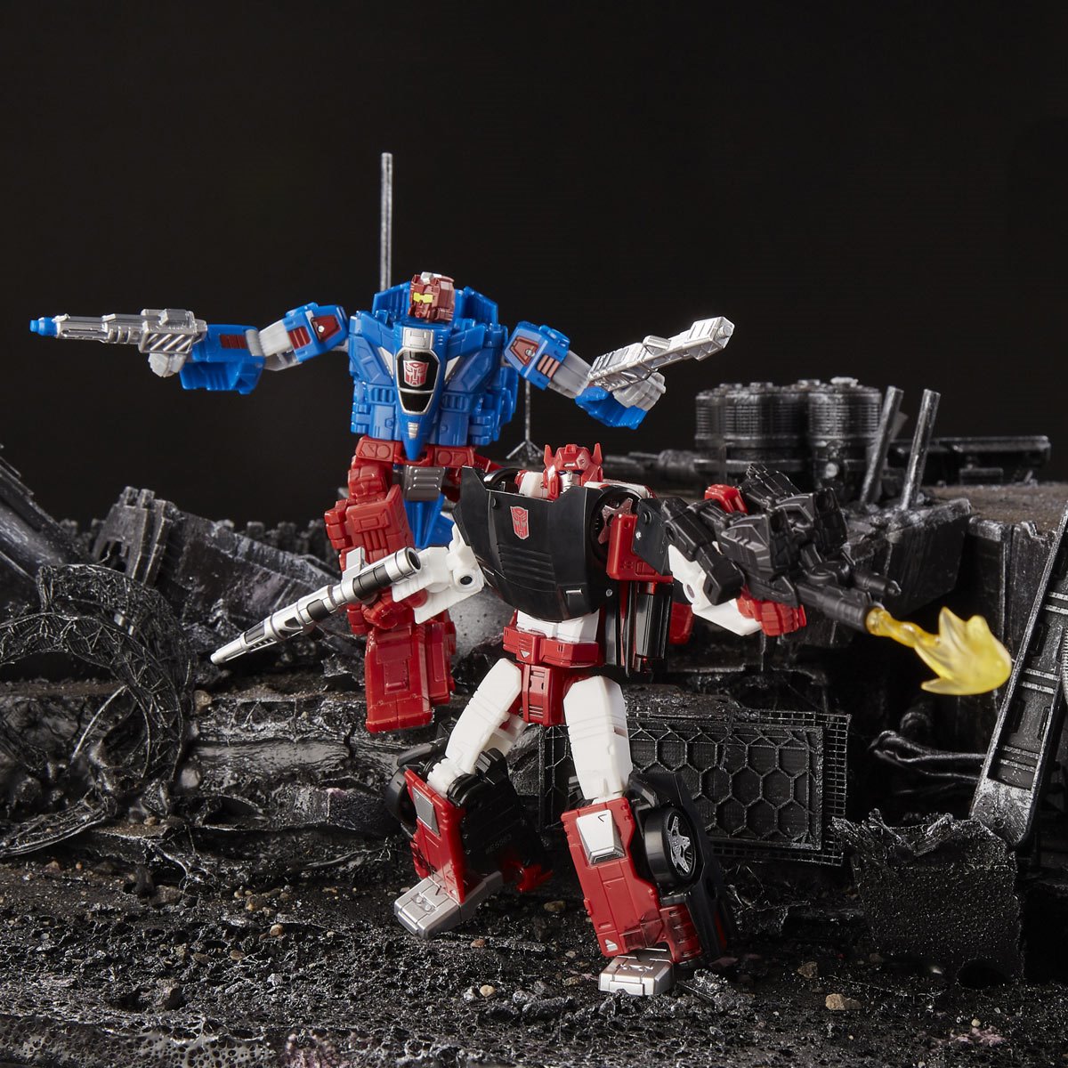 1131-transformers-generations-war-for-cybertron-siege-deluxe-wfc-s26-autobot-alphastrike-counterforce-3-pack-1.webp