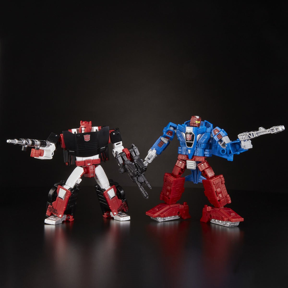 1131-transformers-generations-war-for-cybertron-siege-deluxe-wfc-s26-autobot-alphastrike-counterforce-3-pack-1.webp