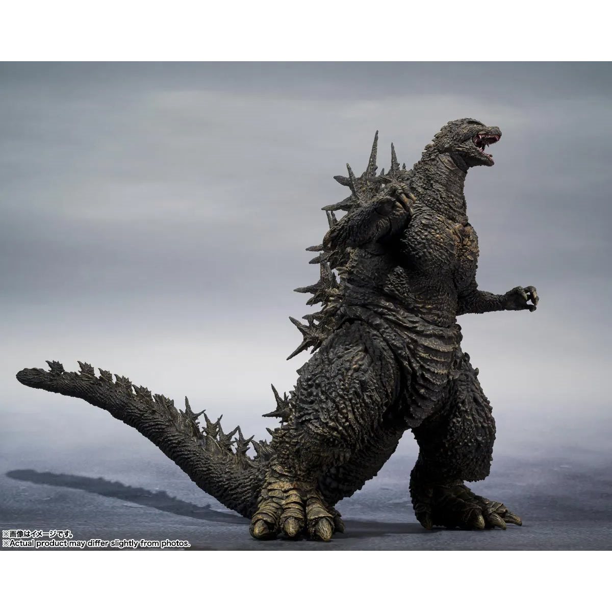 164-godzilla-minus-one-godzilla-2023-s-h-monsterarts-action-figure-1.webp
