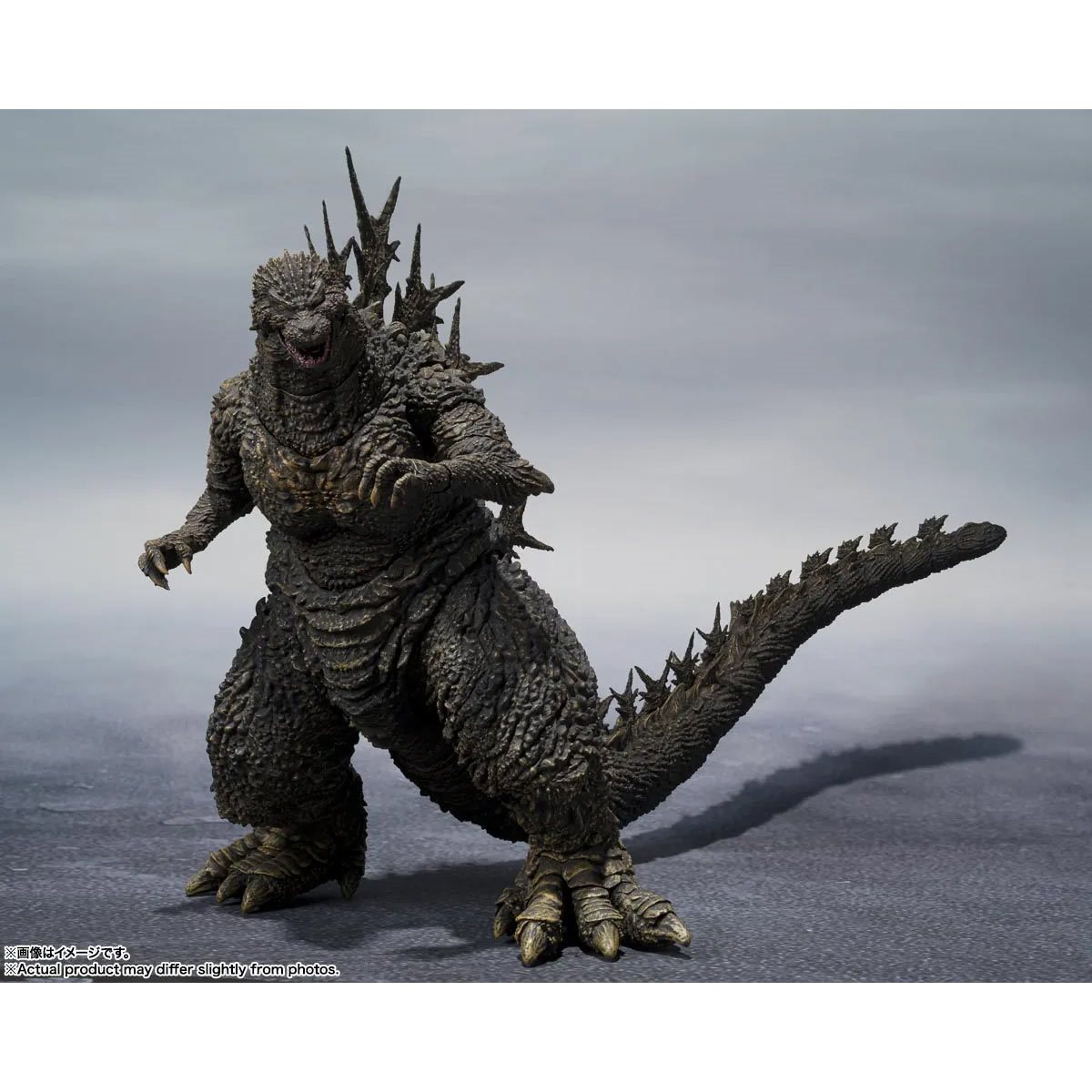 164-godzilla-minus-one-godzilla-2023-s-h-monsterarts-action-figure-1.webp