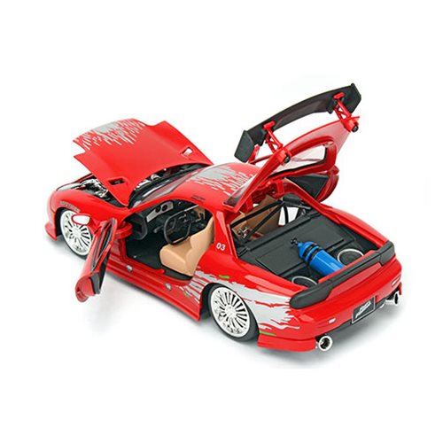 366-fast-and-the-furious-8-1993-mazda-rx-7-1-24-scale-die-cast-metal-vehicle-1.webp