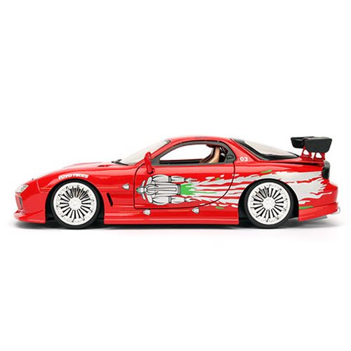366-fast-and-the-furious-8-1993-mazda-rx-7-1-24-scale-die-cast-metal-vehicle-1.webp