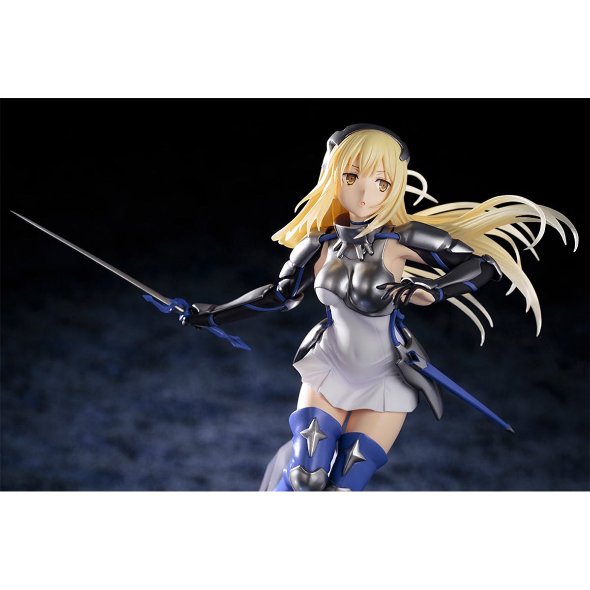 383-is-it-wrong-to-try-to-pick-up-girls-in-a-dungeon-sword-oratoria-ais-wallenstein-1-7-scale-statue-rerun-1.jpg