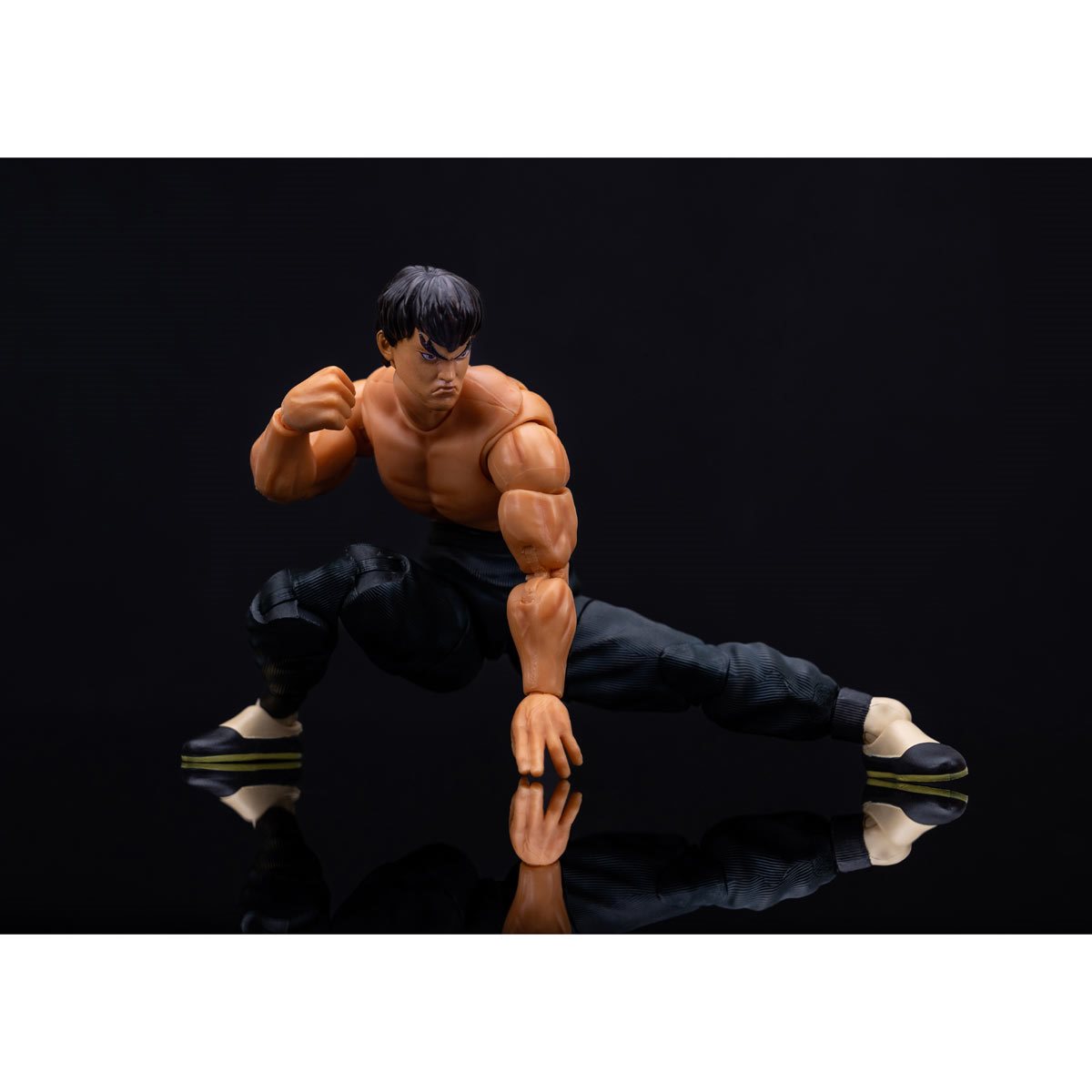 427-ultra-street-fighter-ii-fei-long-6-inch-action-figure-1.jpg