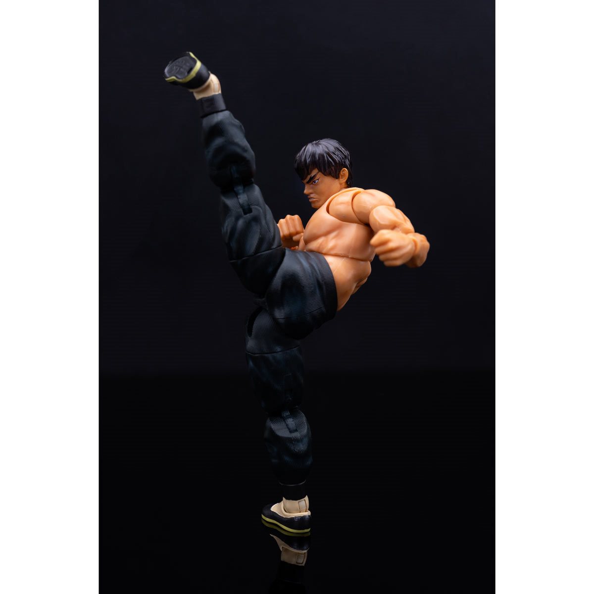 427-ultra-street-fighter-ii-fei-long-6-inch-action-figure-1.jpg