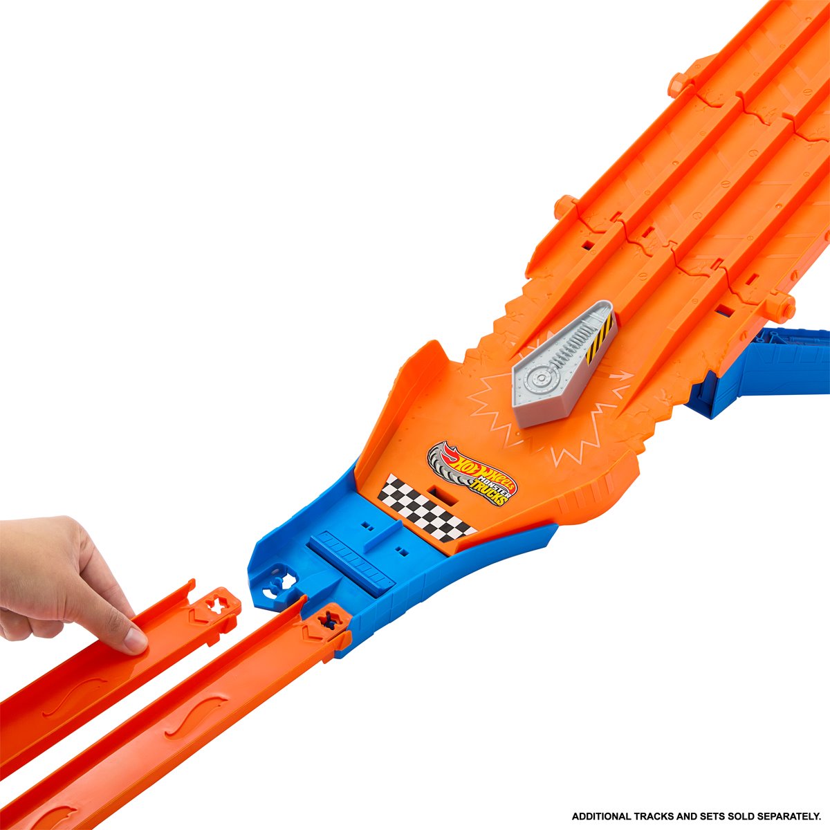492-hot-wheels-monster-trucks-racedown-destruction-playset-1.jpg