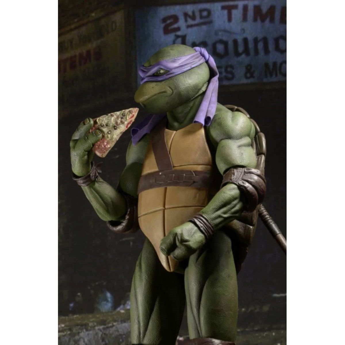 519-teenage-mutant-ninja-turtles-movie-1990-donatello-1-4-scale-action-figure-1.webp