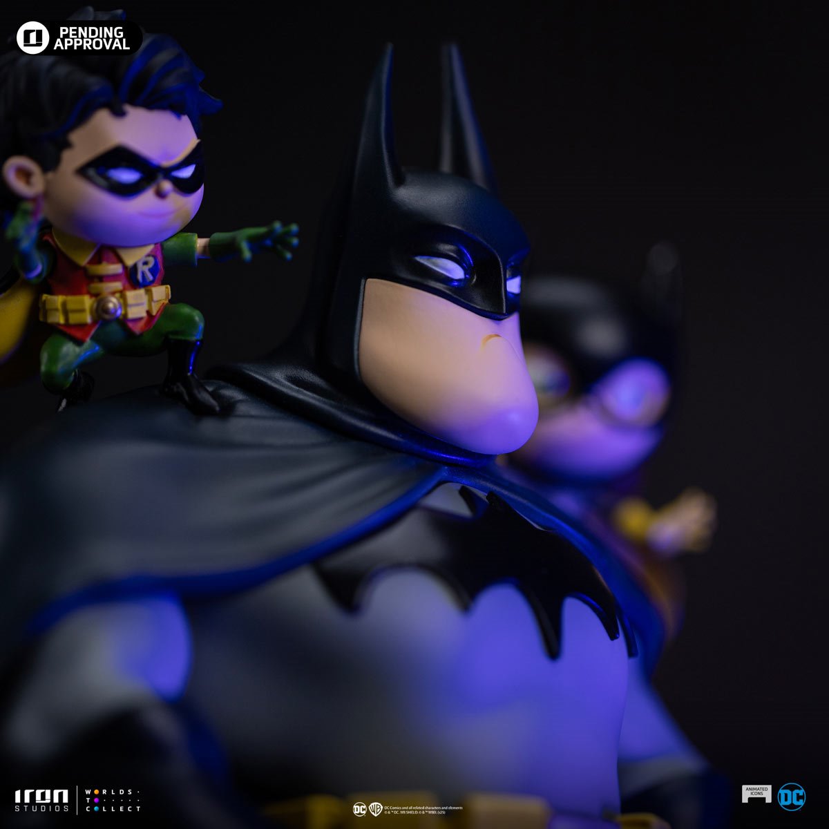 546-batman-family-dc-comics-animated-icons-1-10-deluxe-art-scale-limited-edition-statue-1.jpg