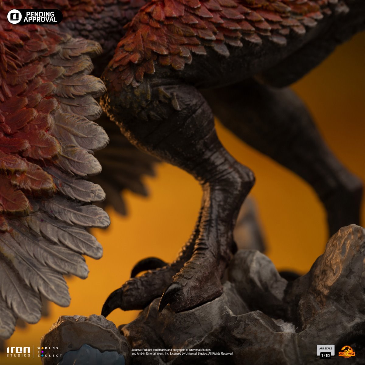 551-jurassic-world-dominion-pyroraptor-1-10-art-scale-limited-edition-statue-1.jpg