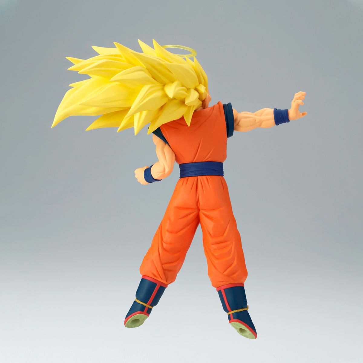559-dragon-ball-z-super-saiyan-3-goku-vs-majin-buu-match-makers-statue-1.jpg