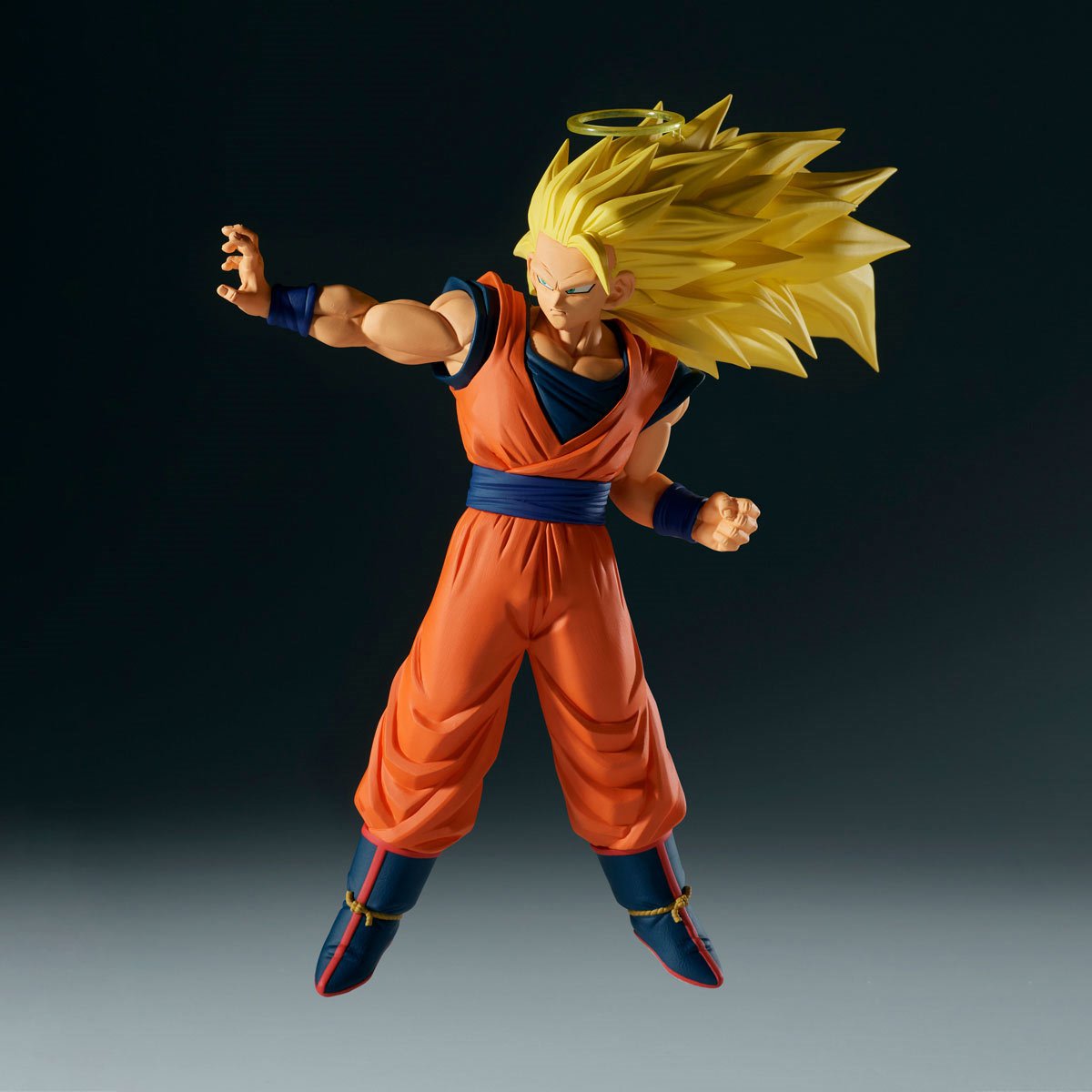 559-dragon-ball-z-super-saiyan-3-goku-vs-majin-buu-match-makers-statue-1.jpg