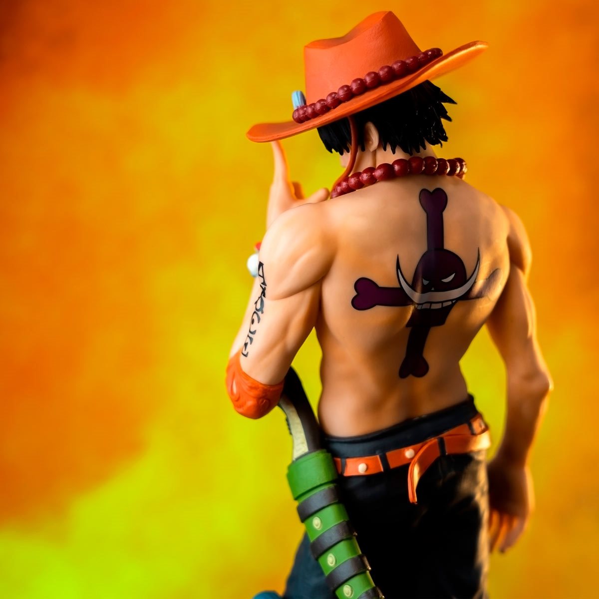 7-one-piece-portgas-d-ace-super-figure-collection-figurine-1.webp