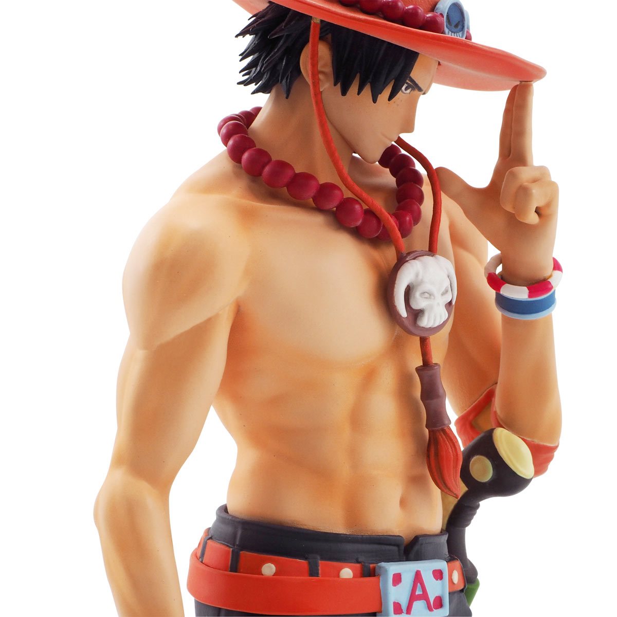 7-one-piece-portgas-d-ace-super-figure-collection-figurine-1.webp