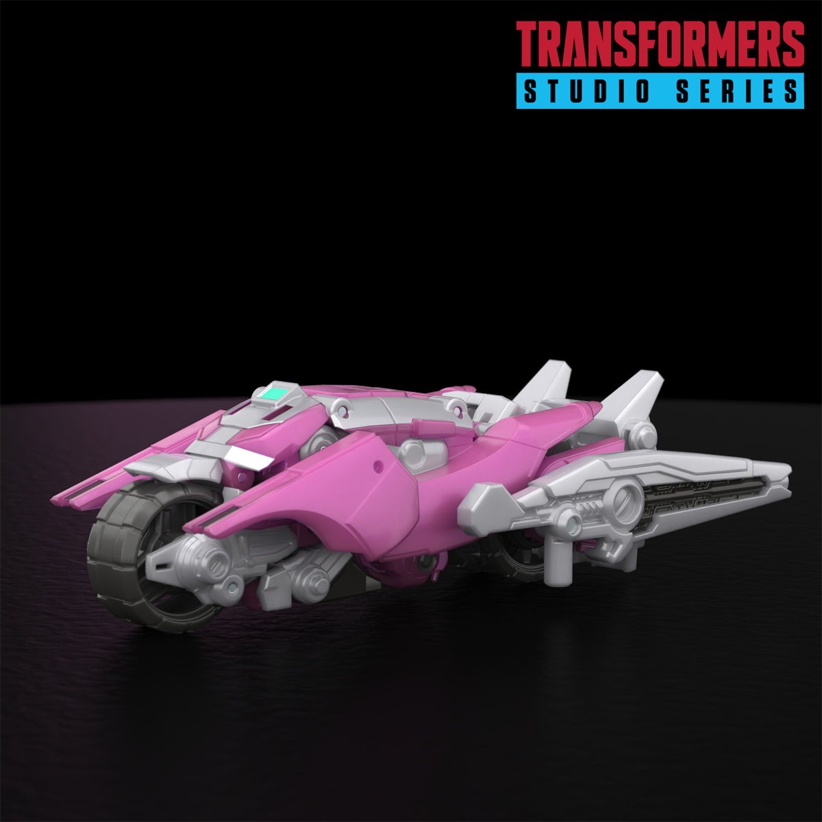 770-transformers-studio-series-deluxe-transformers-one-elita-1-1.webp