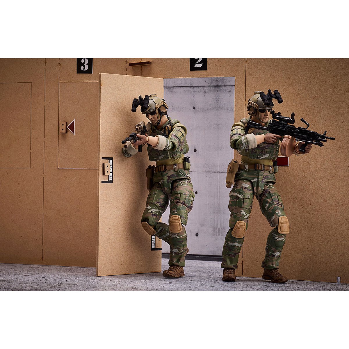 870-little-armory-special-forces-member-figma-action-figure-1.jpg