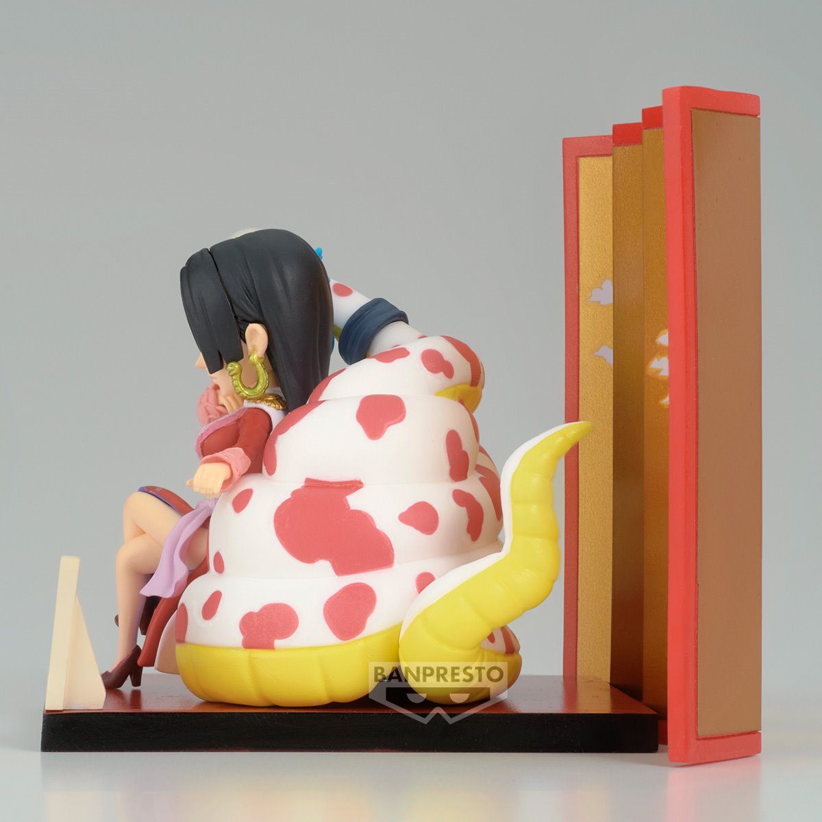 913-one-piece-boa-hancock-and-salome-world-collectable-figure-log-stories-special-statue-1.jpg